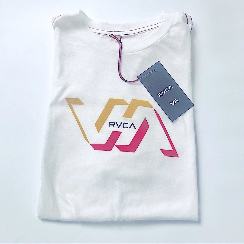 NWT RVCA Tee